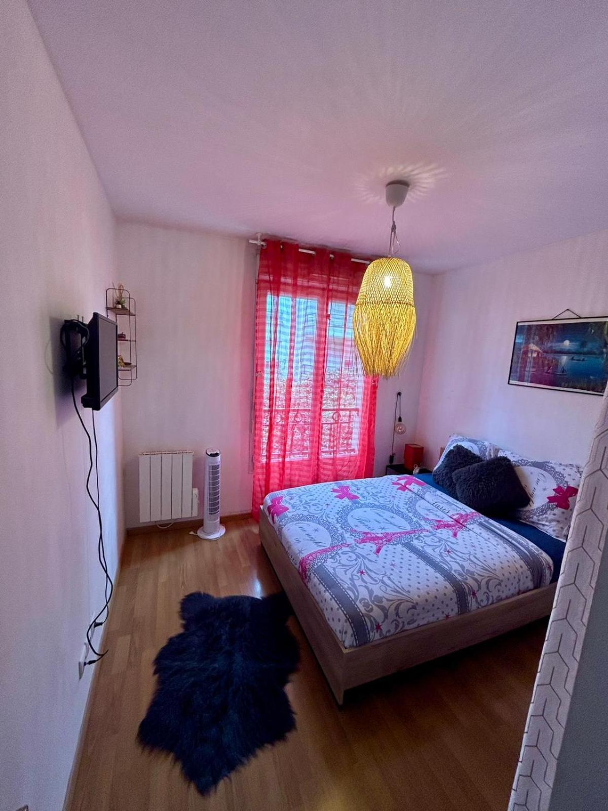 Apartmán Heyzie Pontault-Combault Exteriér fotografie